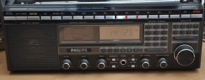 Alter Weltempfänger Philips D2999 PLL